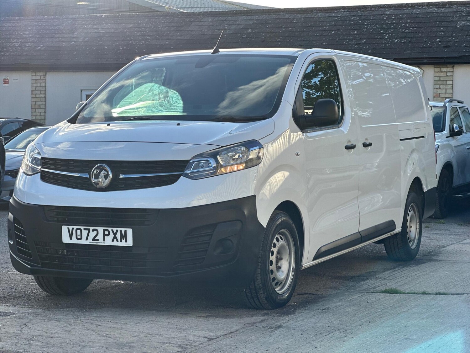 Used Vauxhall Vivaro 2022 for sale - 76607328: Photo 3