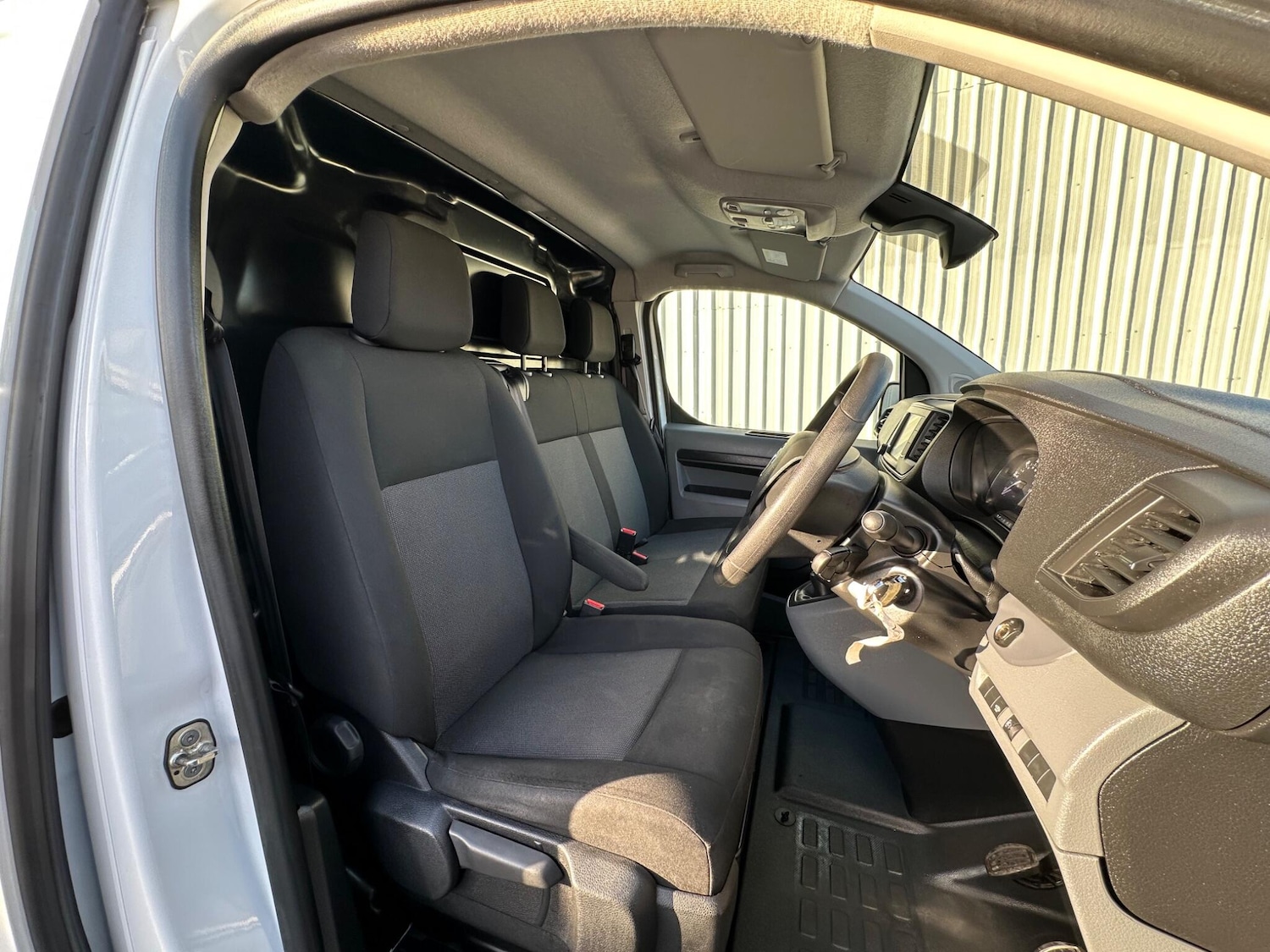 Used Vauxhall Vivaro 2022 for sale - 76607328: Photo 34