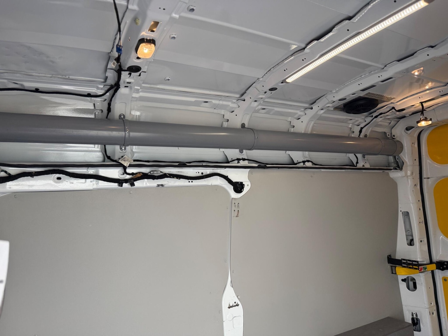 Used Ford Transit Custom 2020 for sale - 76294880: Photo 51