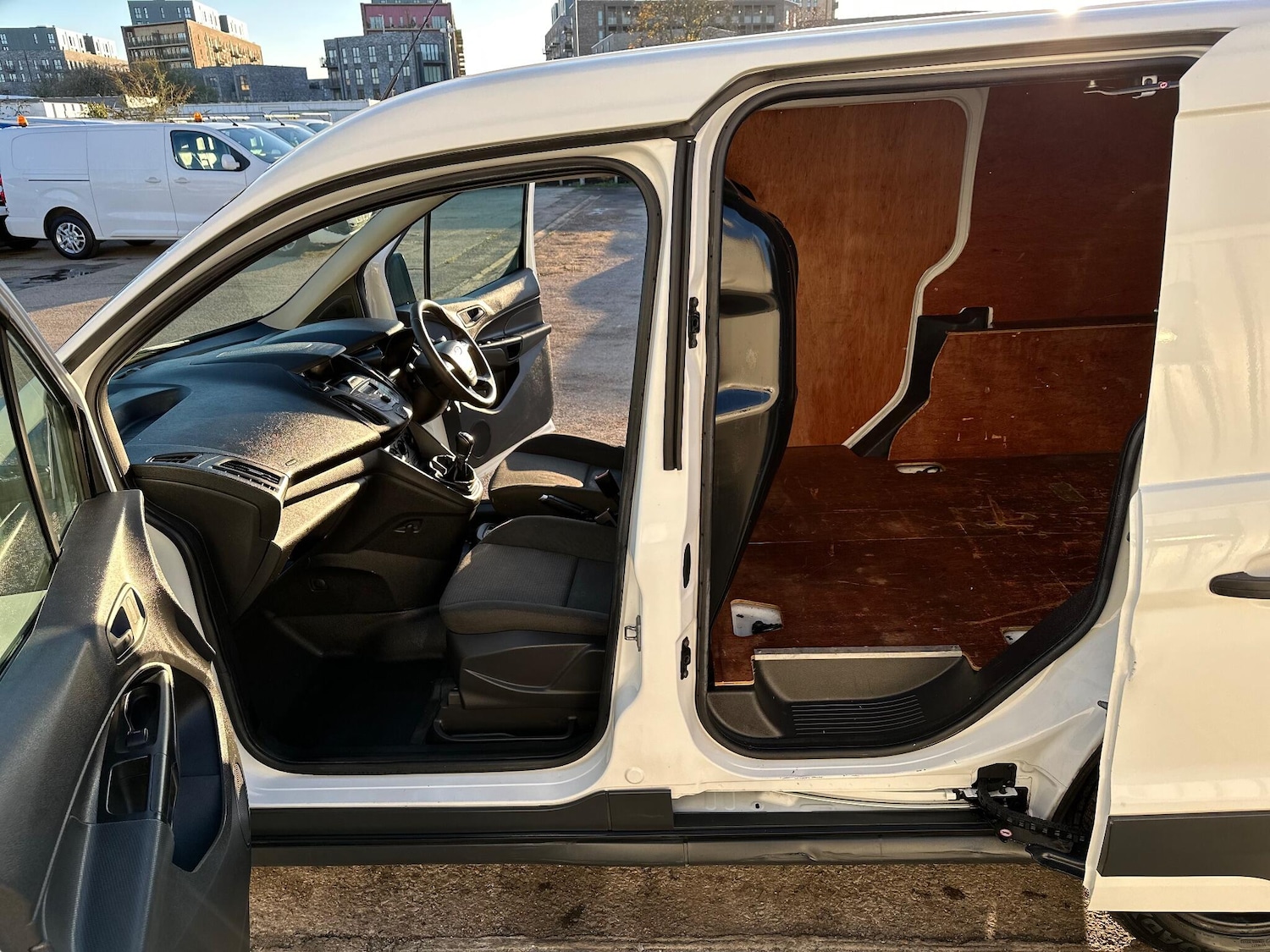 Used Ford Transit Connect 2016 for sale - 76671321: Photo 13