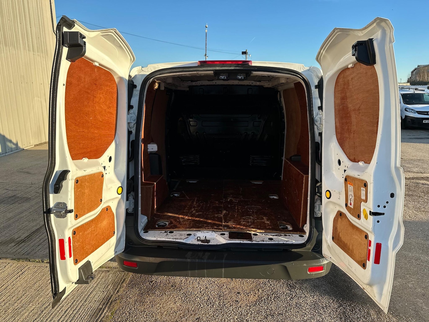 Used Ford Transit Connect 2016 for sale - 76671321: Photo 37