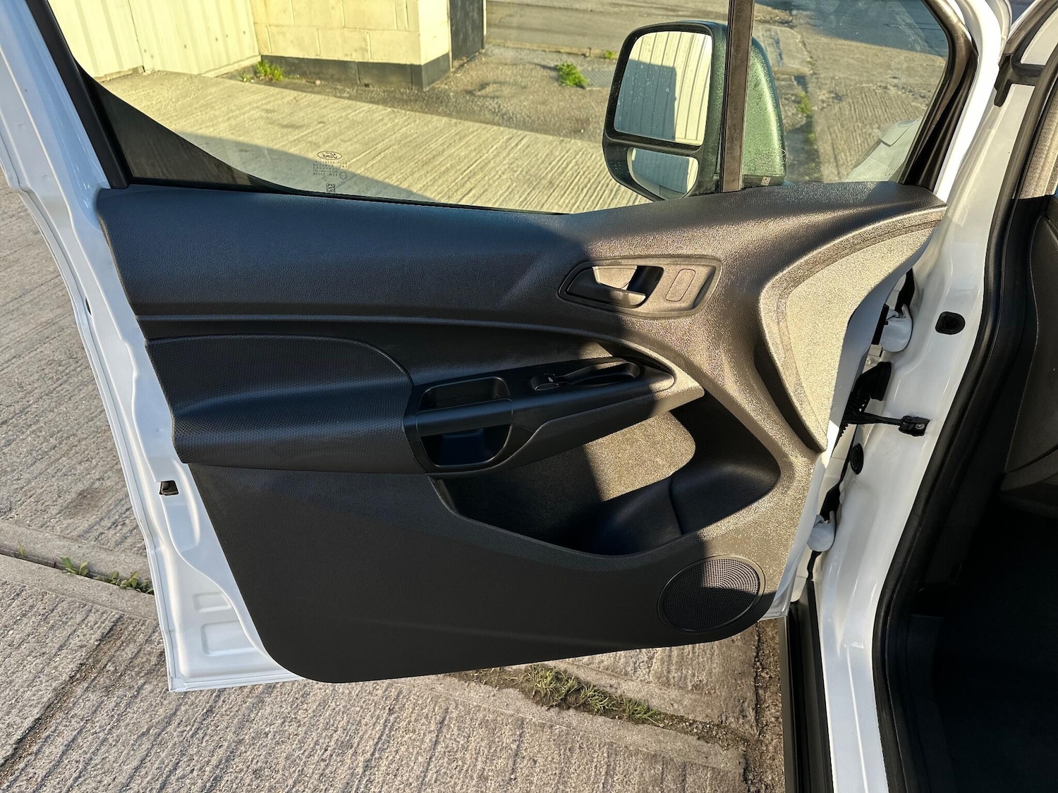 Used Ford Transit Connect 2016 for sale - 76671321: Photo 48