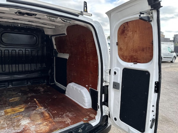 Used Nissan NV200 2015 for sale - 76189257: Photo 39