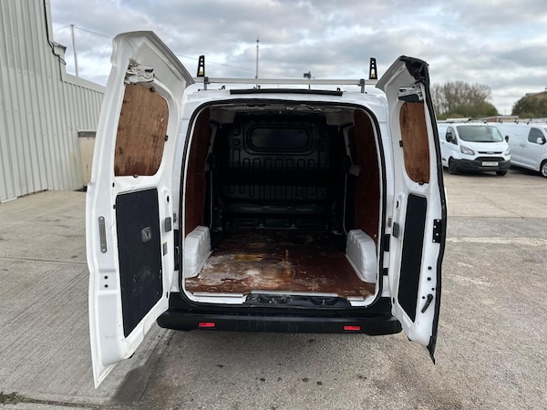Used Nissan NV200 2015 for sale - 76189257: Photo 40