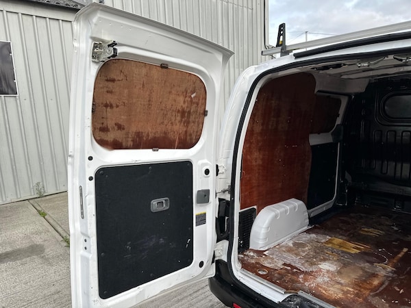Used Nissan NV200 2015 for sale - 76189257: Photo 44