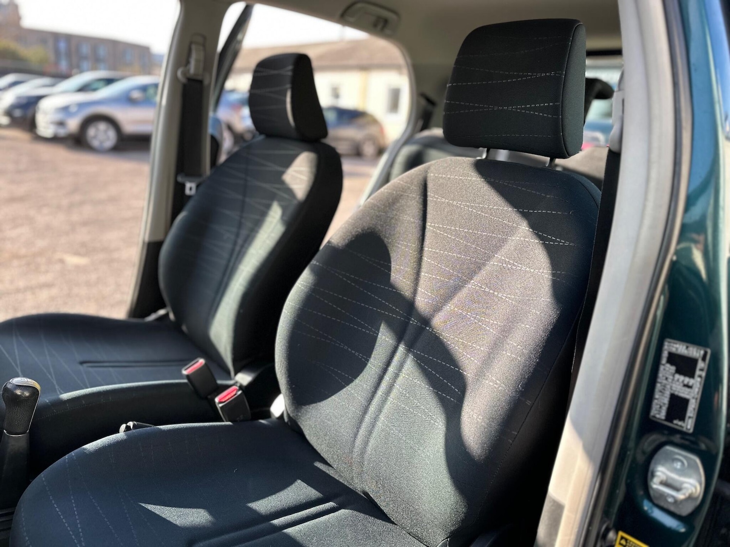 Used Toyota Yaris 2006 for sale - 76632921: Photo 55