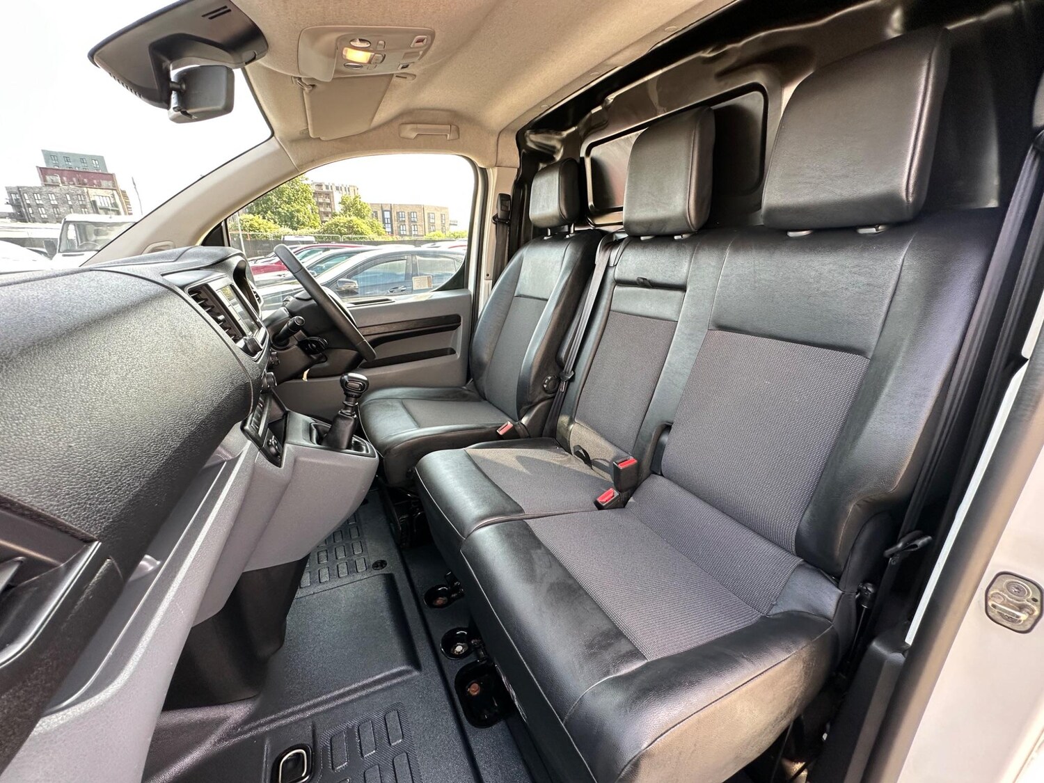 Used Peugeot Expert 2020 for sale - 77190527: Photo 12