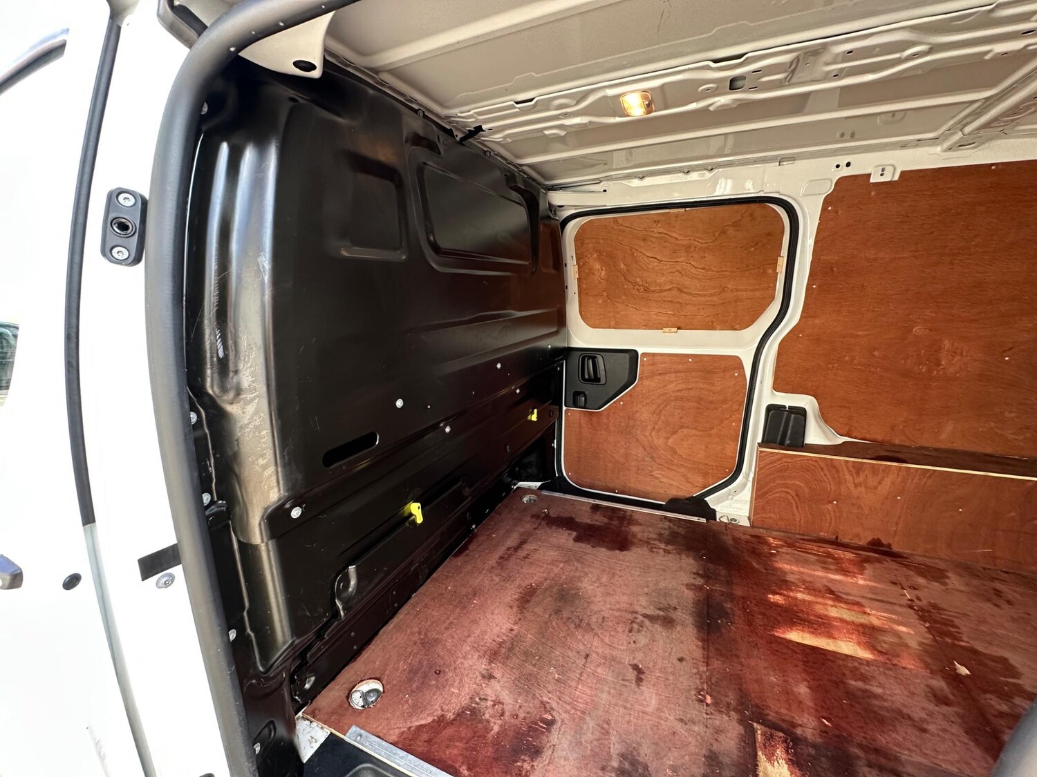 Used Peugeot Expert 2020 for sale - 77190527: Photo 51