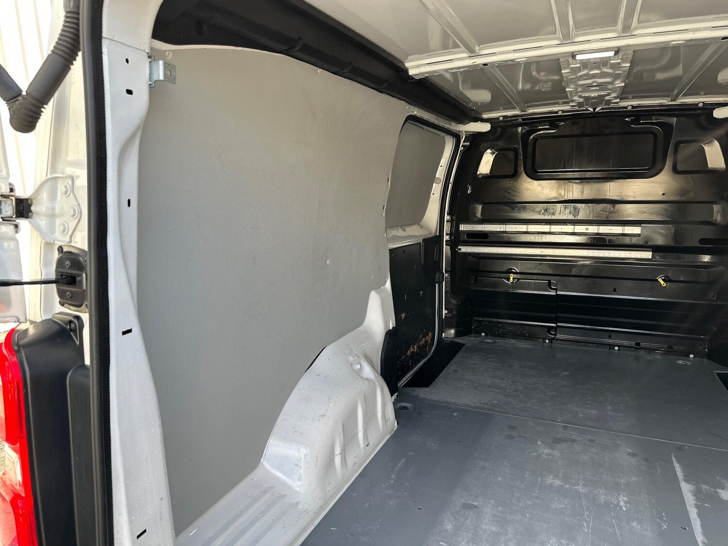 Used Vauxhall Vivaro 2021 for sale - 76752588: Photo 39