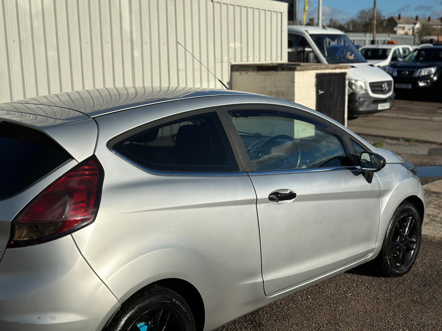 Used Ford Fiesta 2015 for sale - 76671707: Photo 28