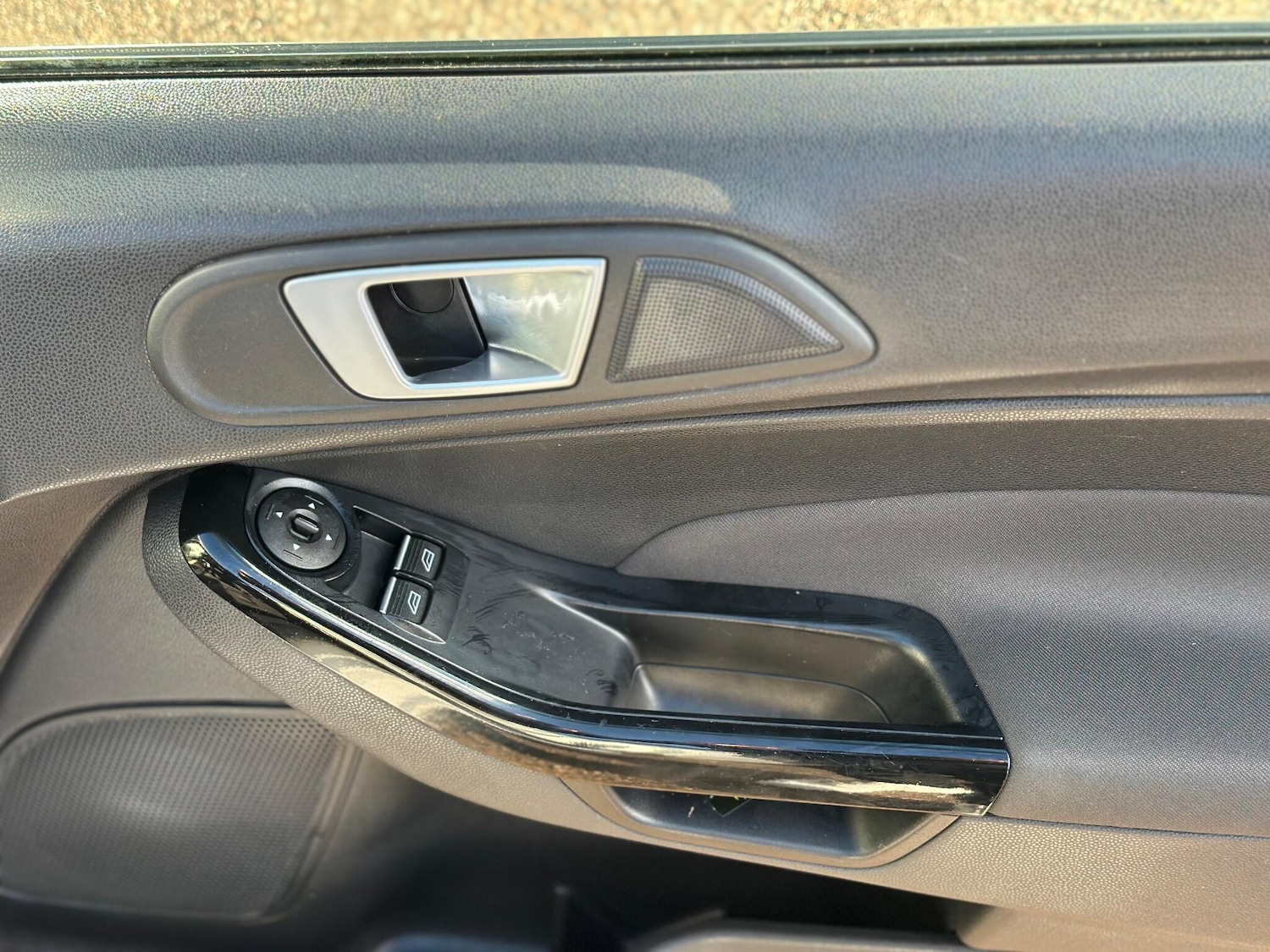 Used Ford Fiesta 2015 for sale - 76671707: Photo 30