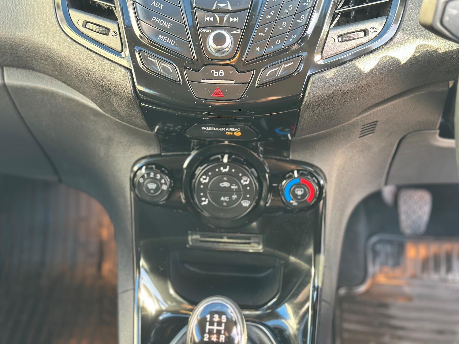 Used Ford Fiesta 2015 for sale - 76671707: Photo 36