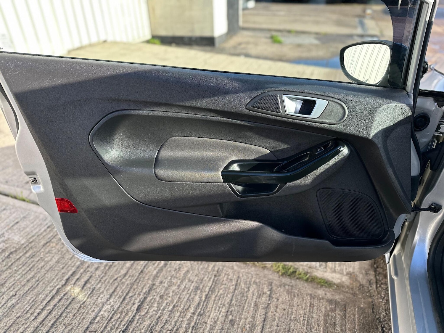 Used Ford Fiesta 2015 for sale - 76671707: Photo 46