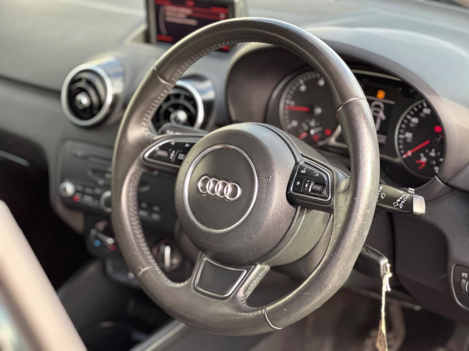 Used Audi A1 2013 for sale - 76645888: Photo 9