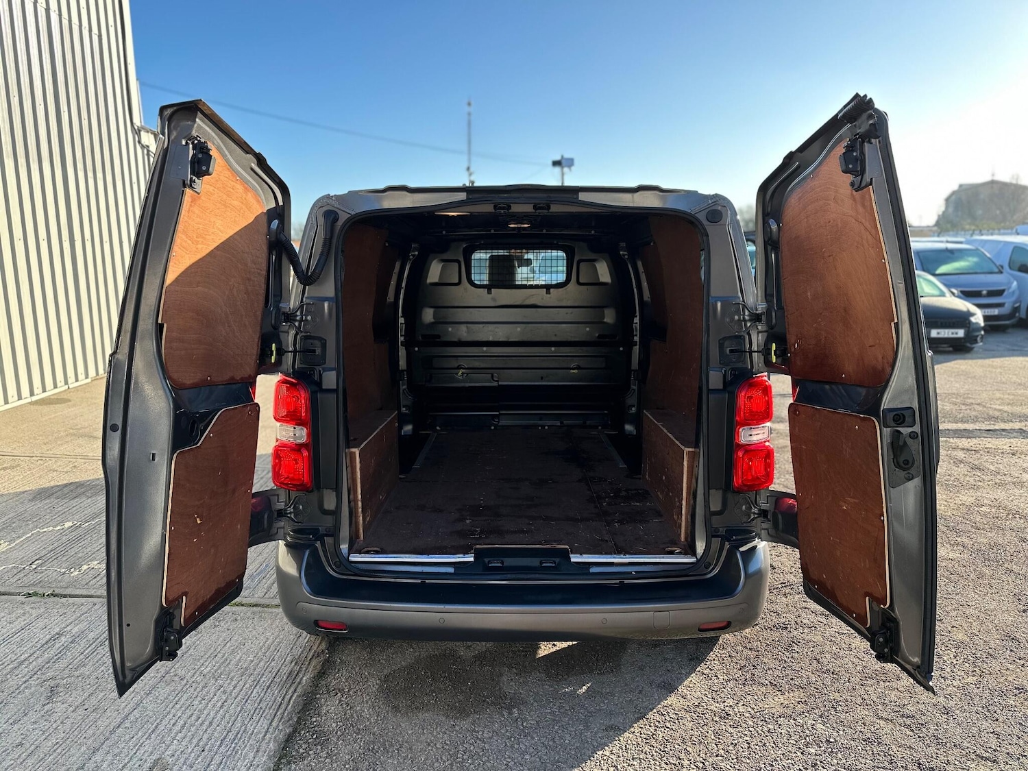 Used Citroen Dispatch 2018 for sale - 77066578: Photo 43