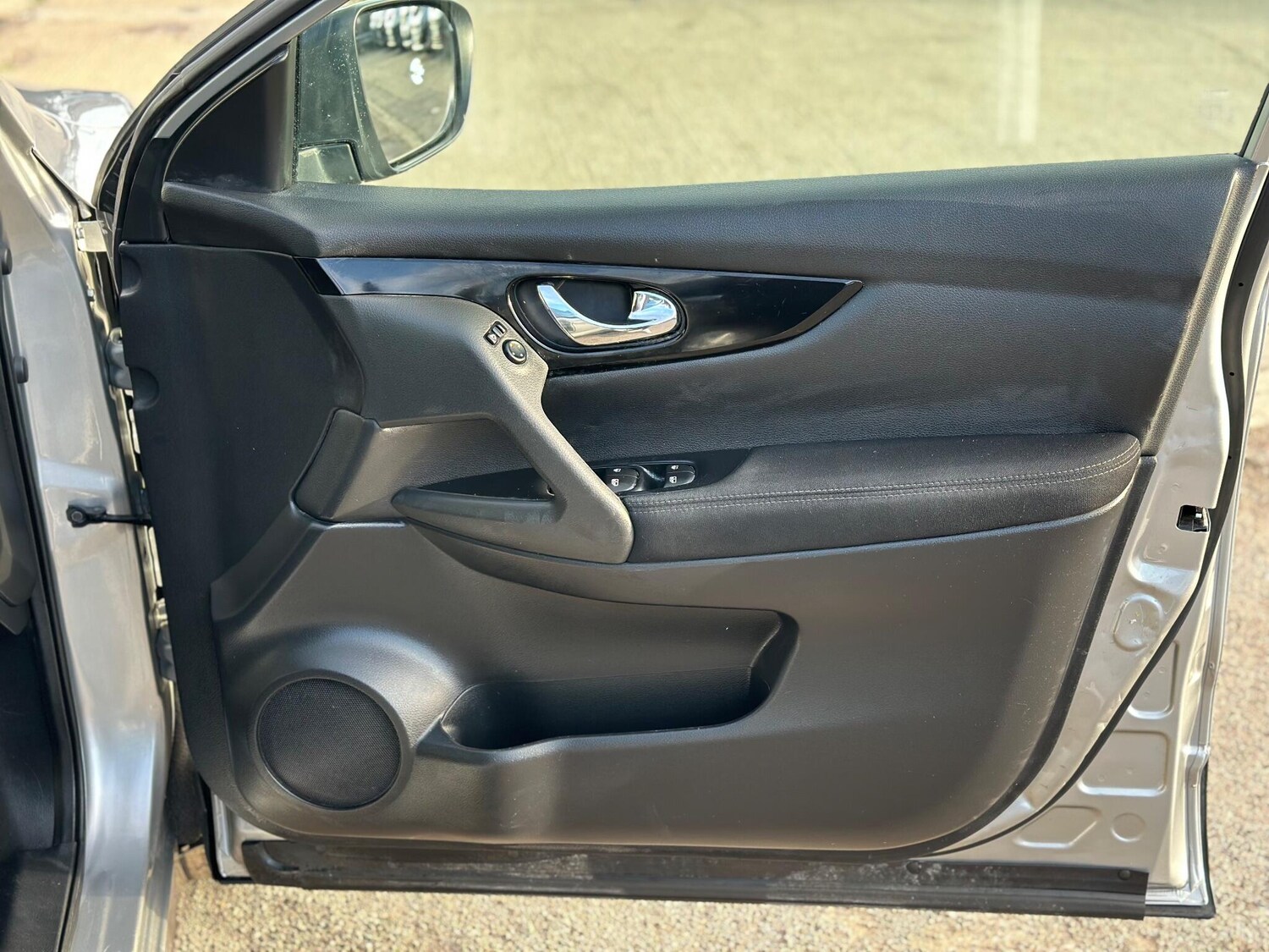 Used Nissan Qashqai 2018 for sale - 76572413: Photo 31