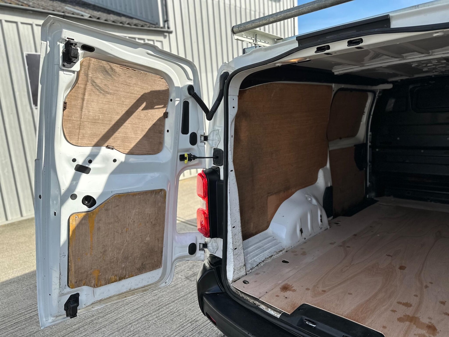 Used Vauxhall Vivaro 2019 for sale - 77724232: Photo 38