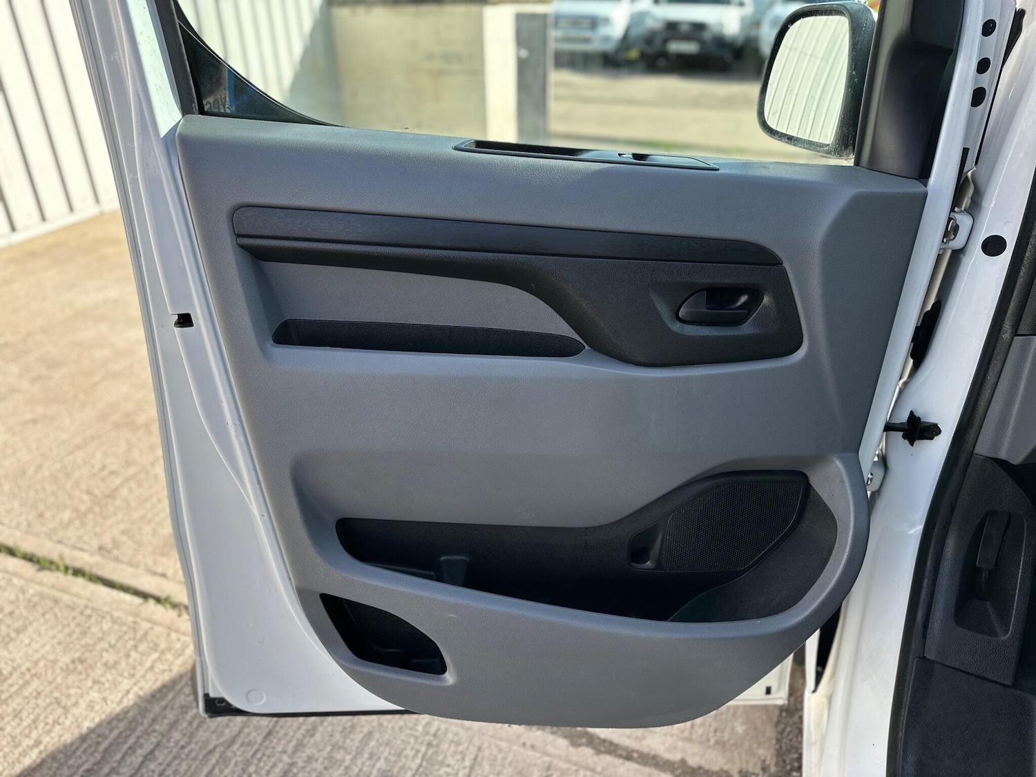 Used Vauxhall Vivaro 2019 for sale - 77724232: Photo 44