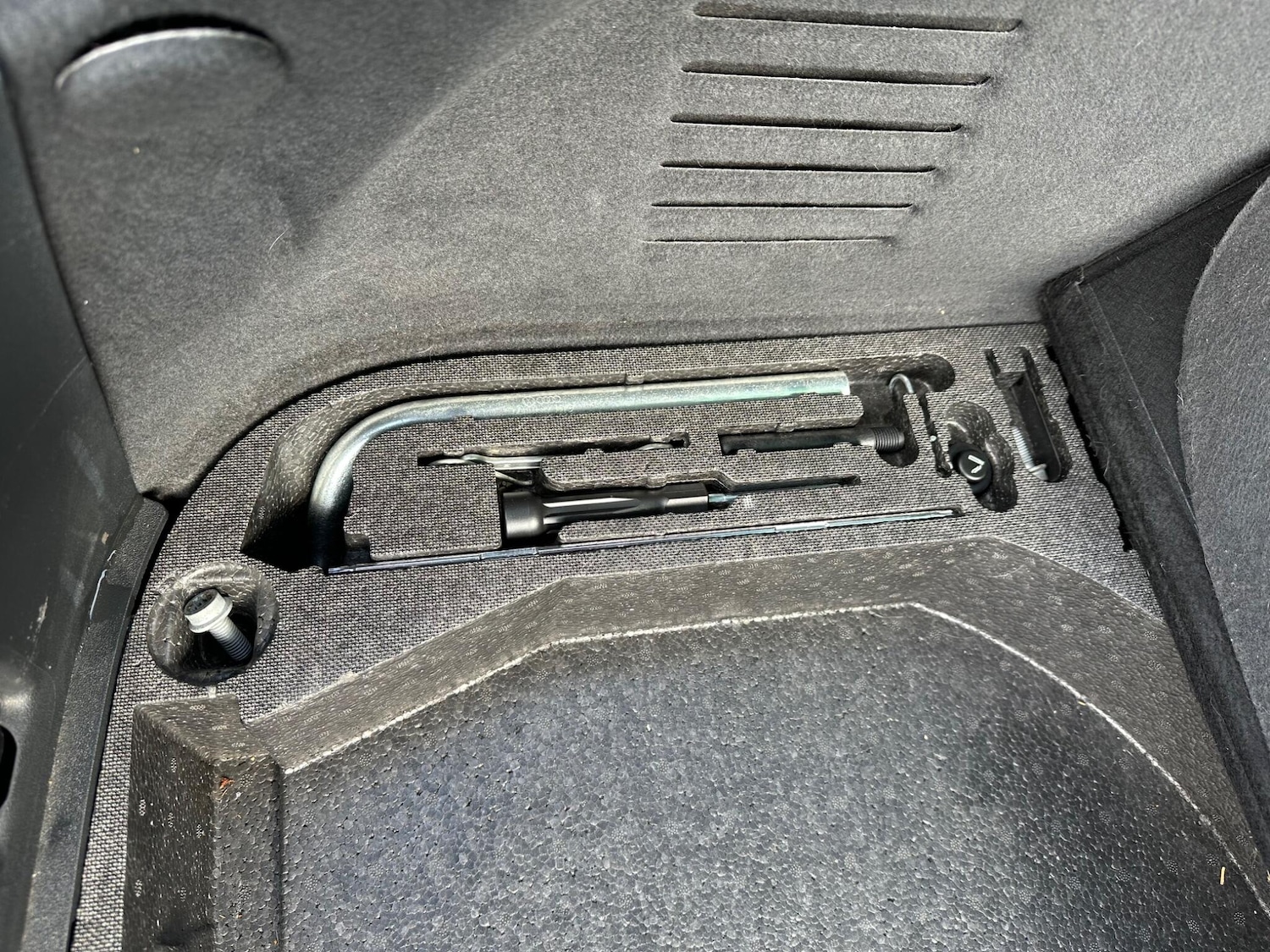 Used Audi TT 2012 for sale - 77695653: Photo 45