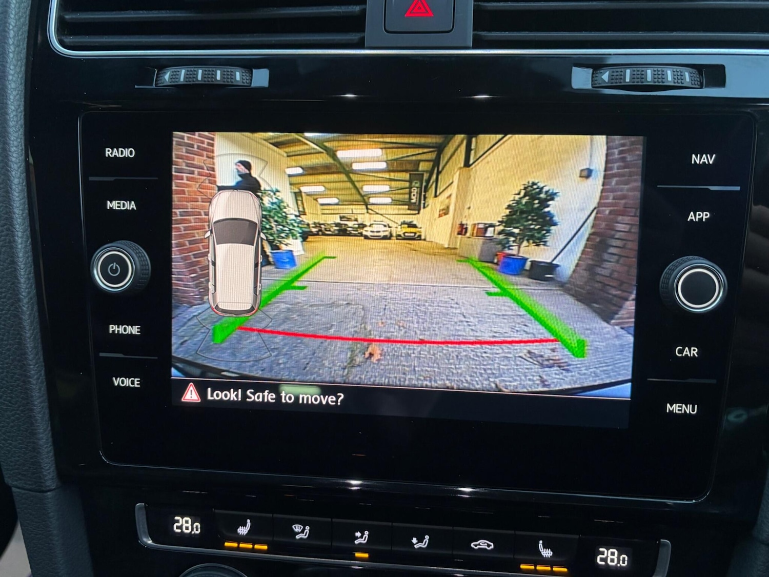 Used Volkswagen Golf 2019 for sale - 77040971: Photo 31