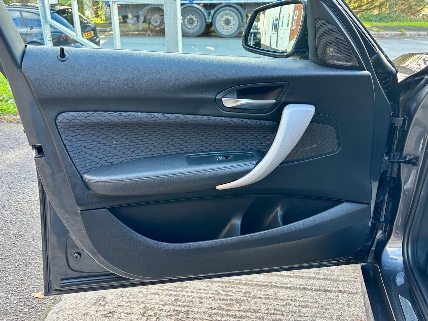 Used BMW 1 Series 2017 for sale - 76360852: Photo 46