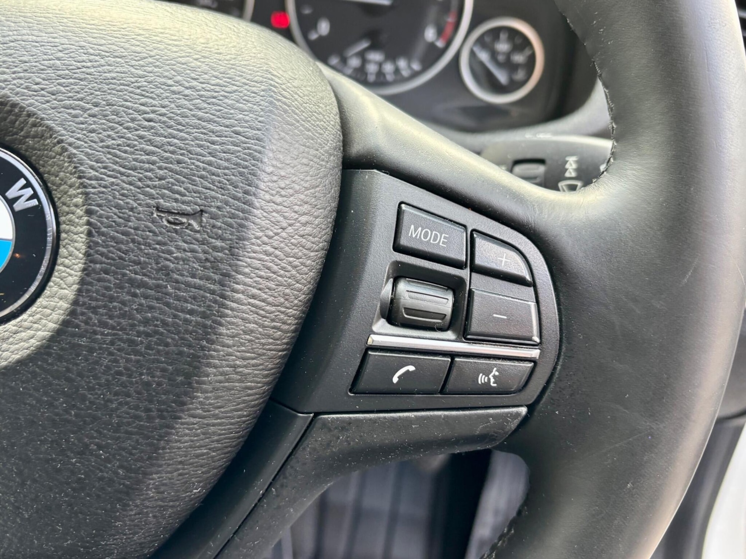 Used BMW X4 2016 for sale - 76284436: Photo 38