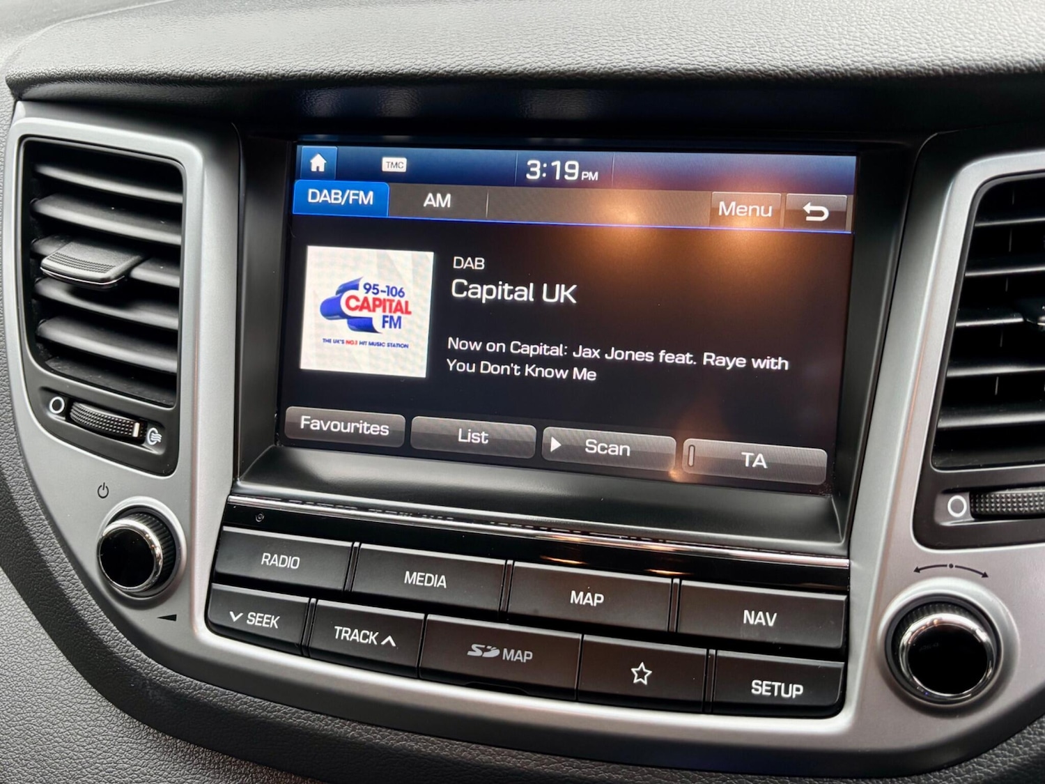 Used Hyundai TUCSON 2018 for sale - 76561899: Photo 32