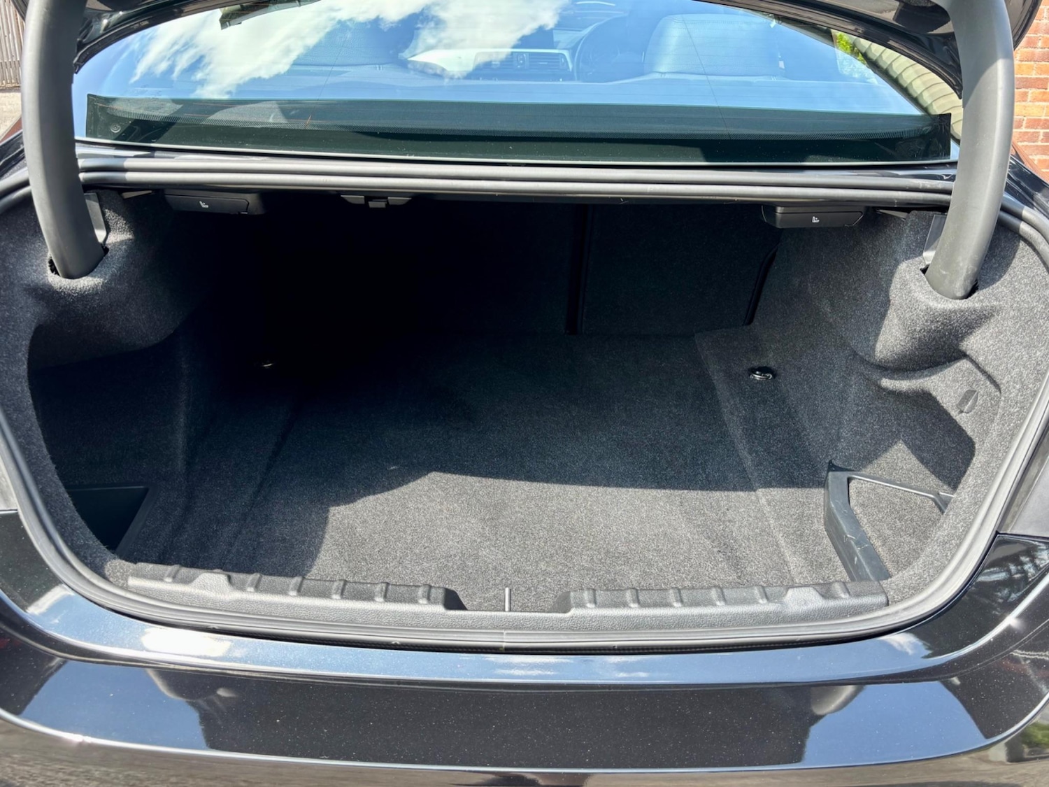 Vehicle 44