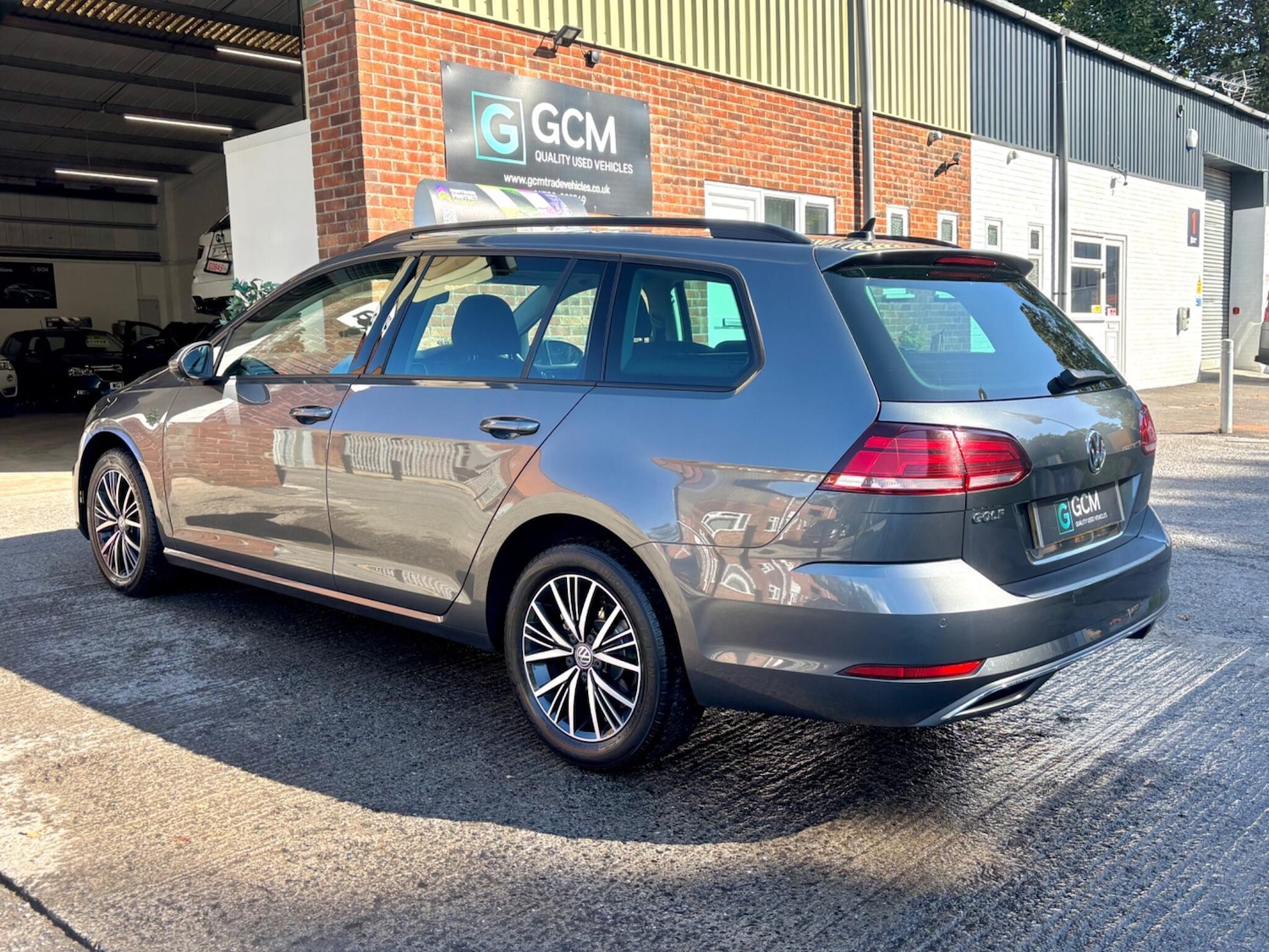 Used Volkswagen Golf 2017 for sale - 76032259: Photo 14