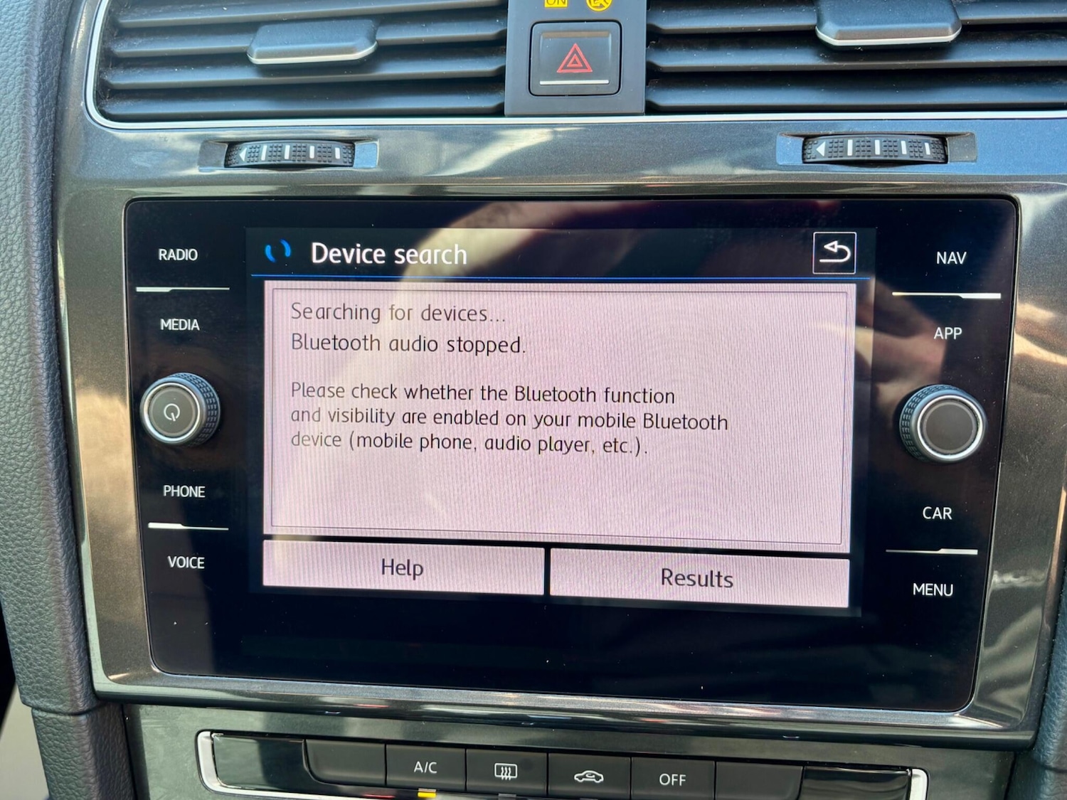 Used Volkswagen Golf 2017 for sale - 76032259: Photo 33