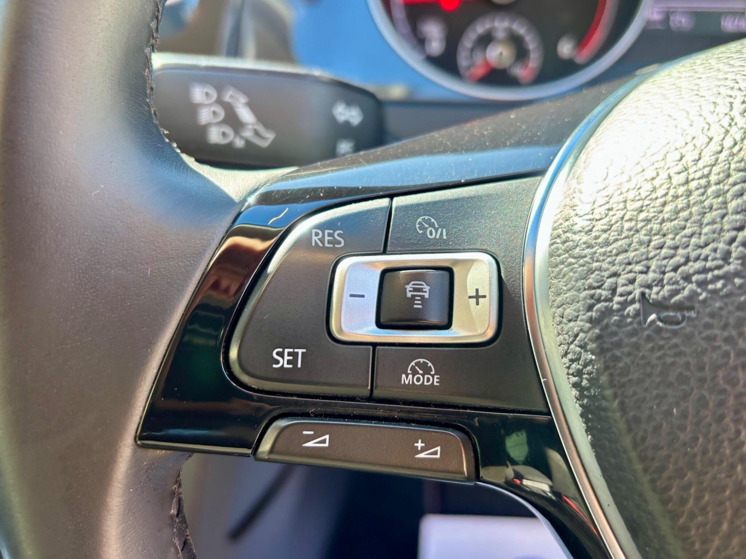 Used Volkswagen Golf 2017 for sale - 76032259: Photo 34