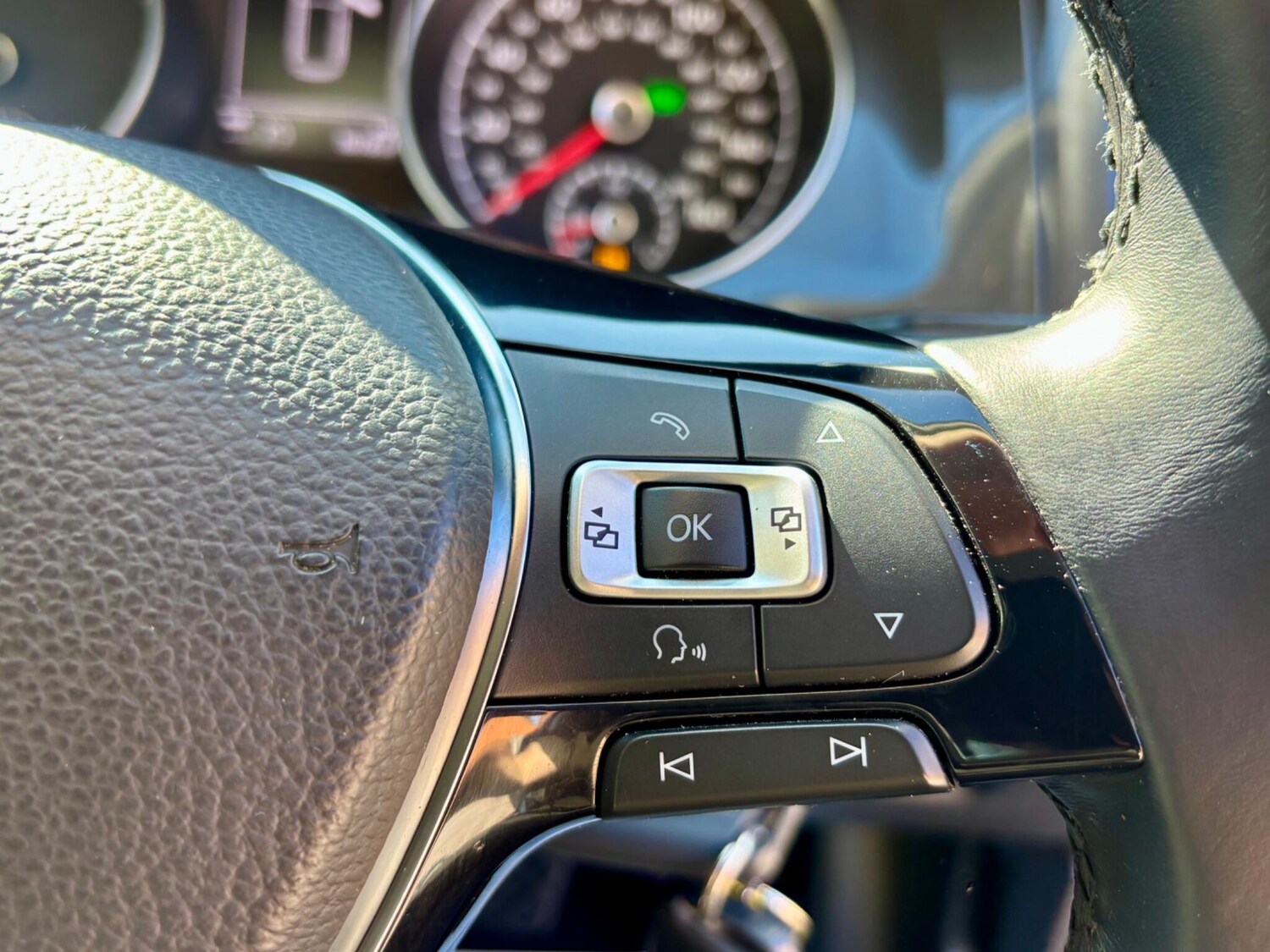 Used Volkswagen Golf 2017 for sale - 76032259: Photo 35