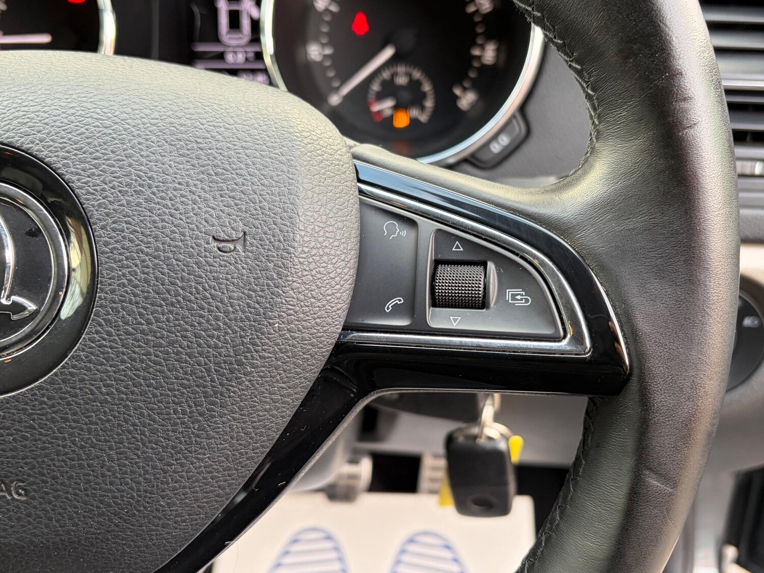 Used Skoda Yeti 2017 for sale - 76666936: Photo 41