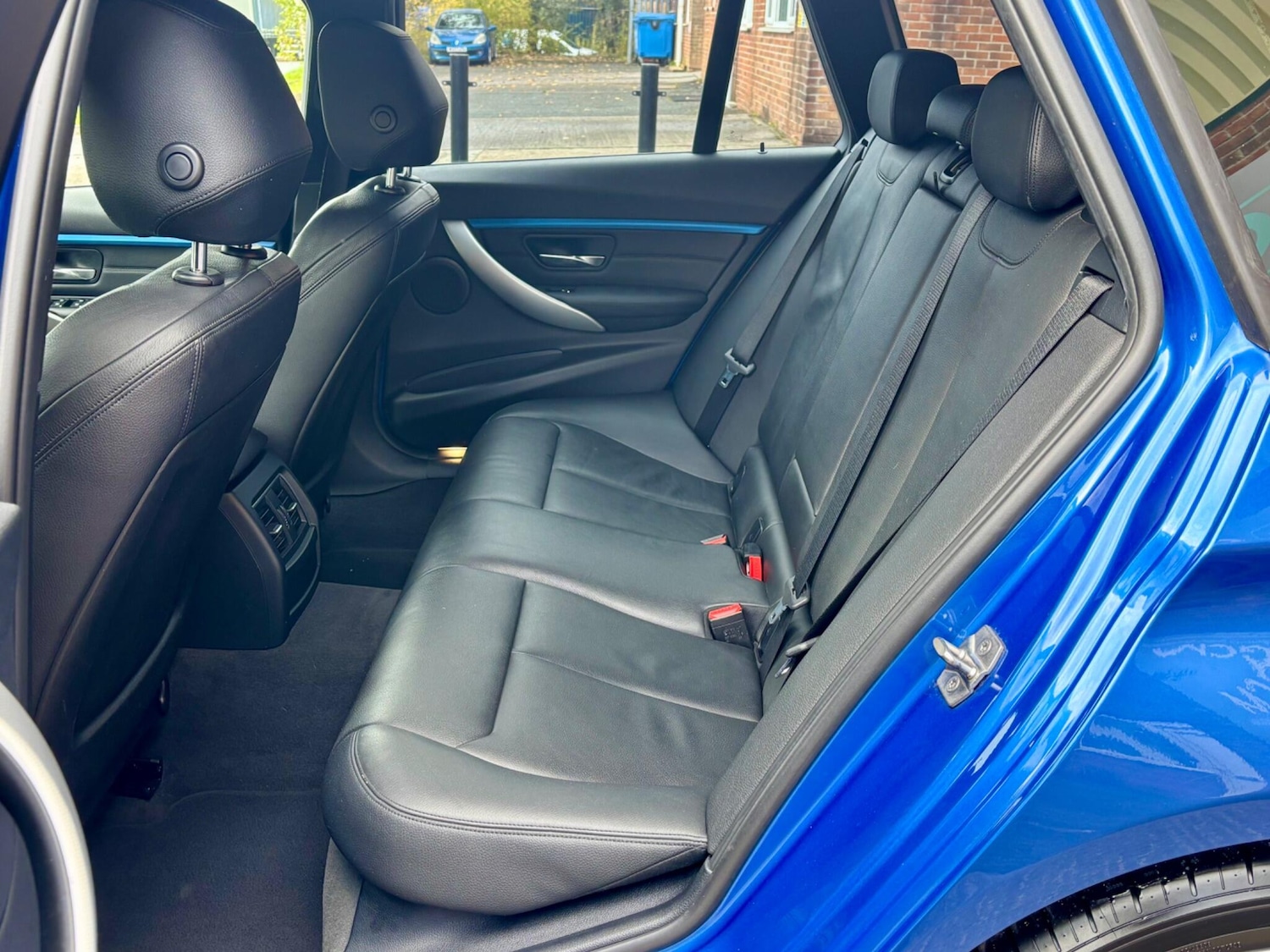 Used BMW 3 Series 2015 for sale - 76398957: Photo 24