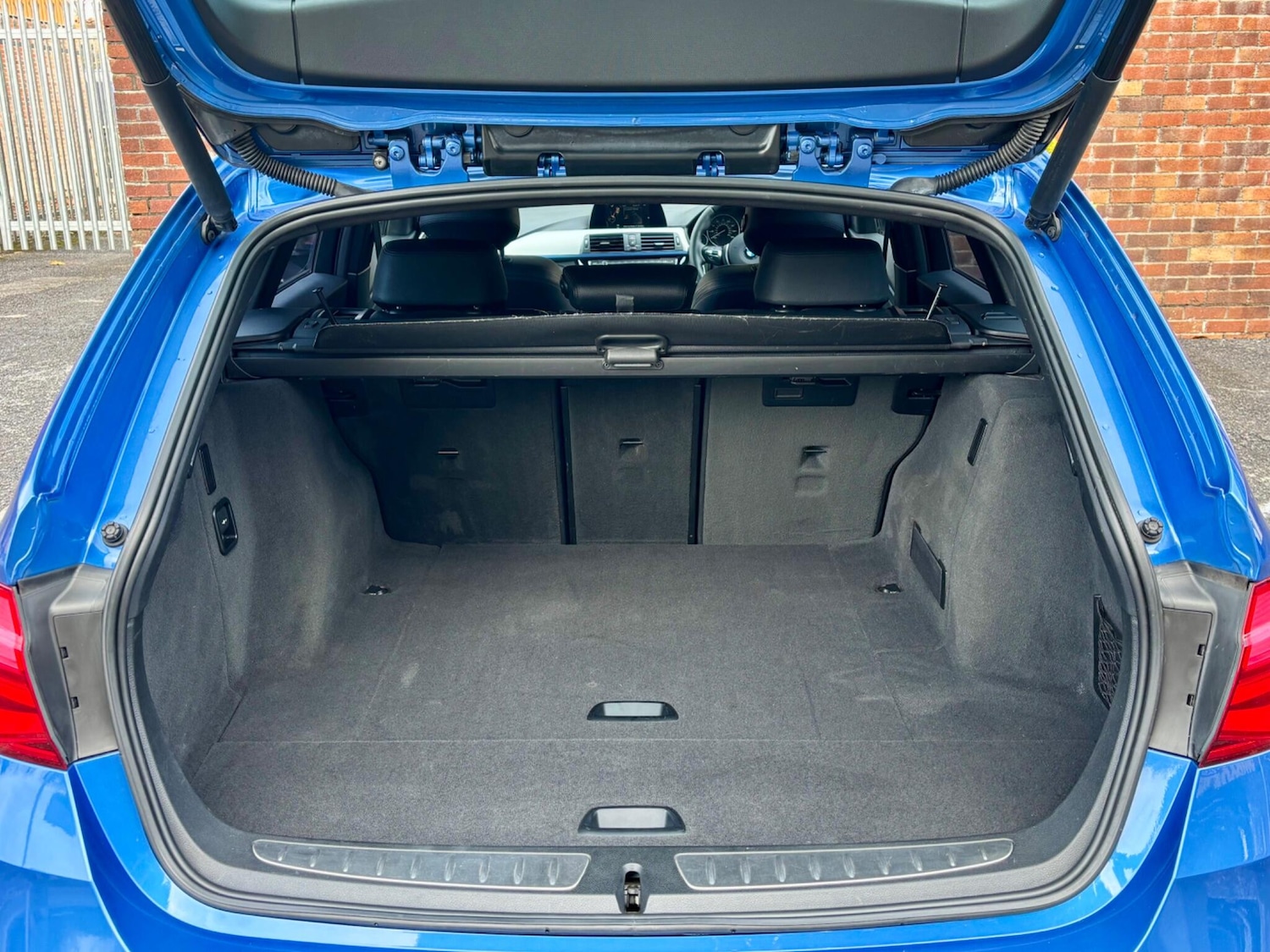 Used BMW 3 Series 2015 for sale - 76398957: Photo 42