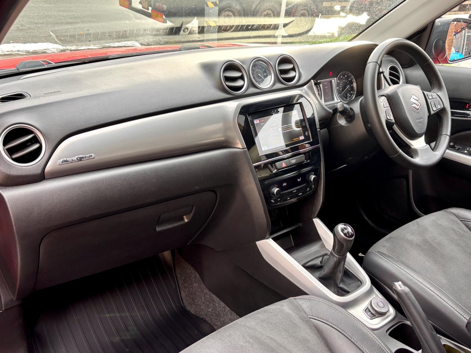 Used Suzuki Vitara 2016 for sale - 76513476: Photo 28