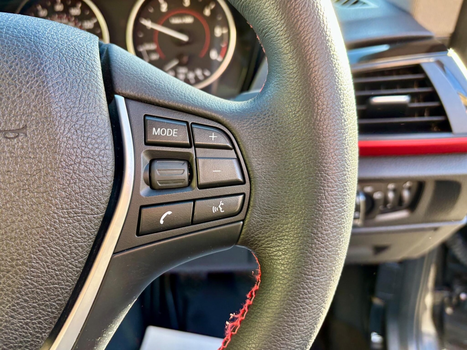 Used BMW 1 Series 2016 for sale - 76360599: Photo 35