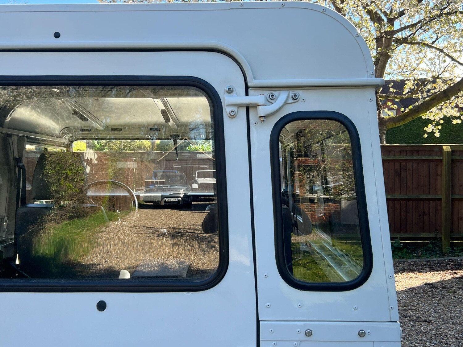 Used Land Rover Defender 90 for sale - 78157130: Photo 16