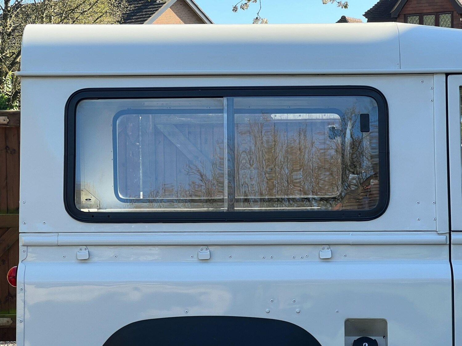 Used Land Rover Defender 90 for sale - 78157130: Photo 24