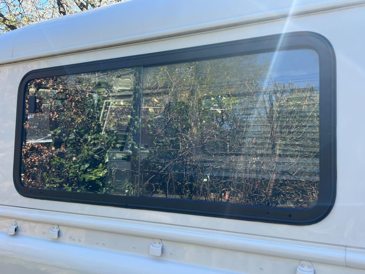 Used Land Rover Defender 90 for sale - 78157130: Photo 32