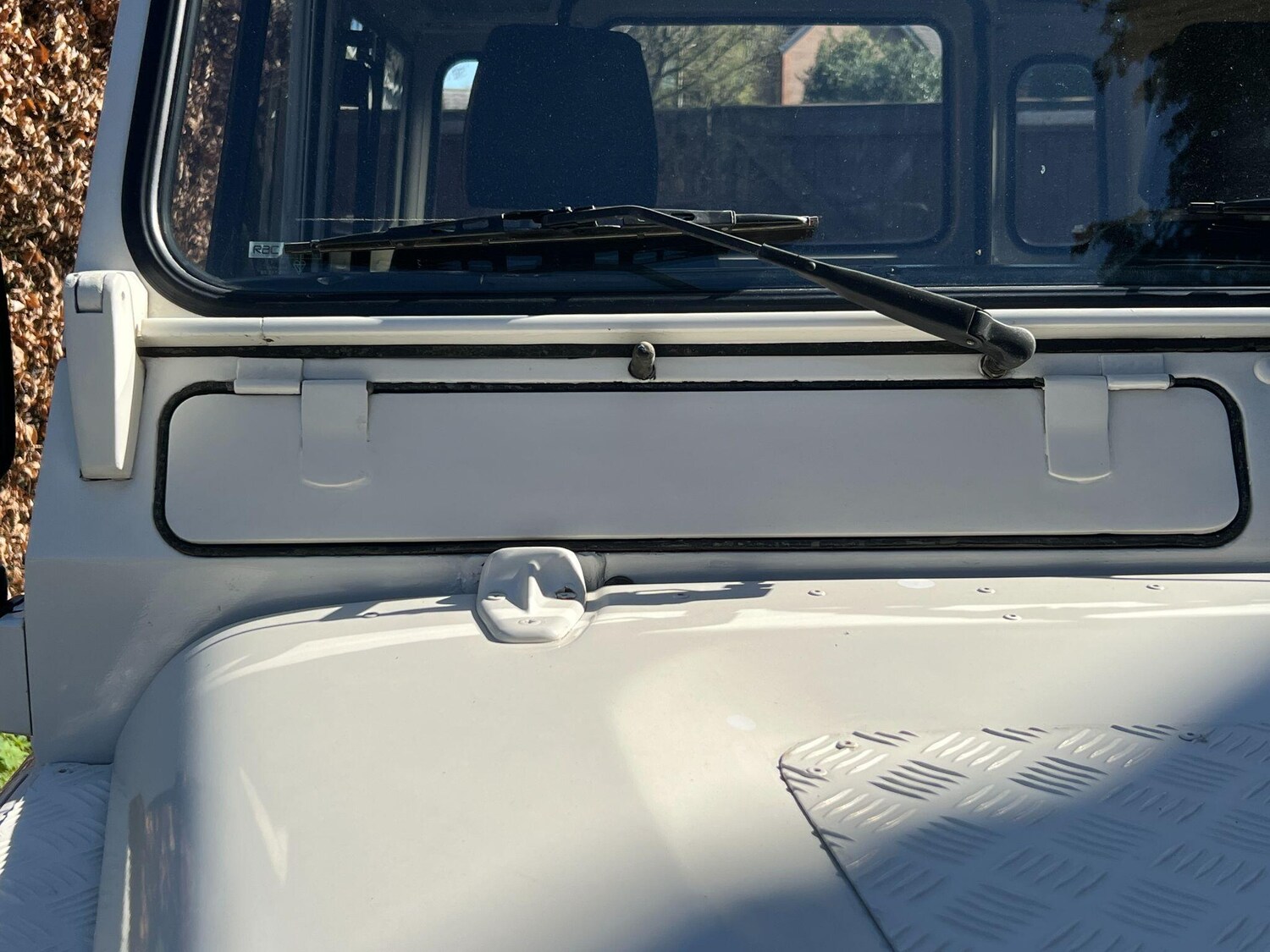 Used Land Rover Defender 90 for sale - 78157130: Photo 38