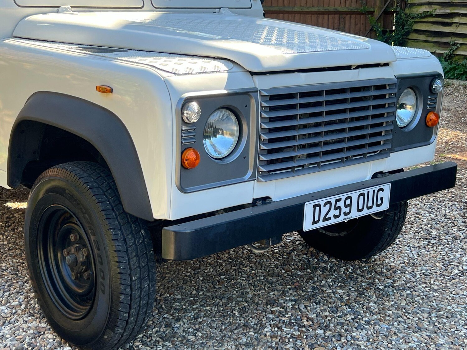 Used Land Rover Defender 90 for sale - 78157130: Photo 41