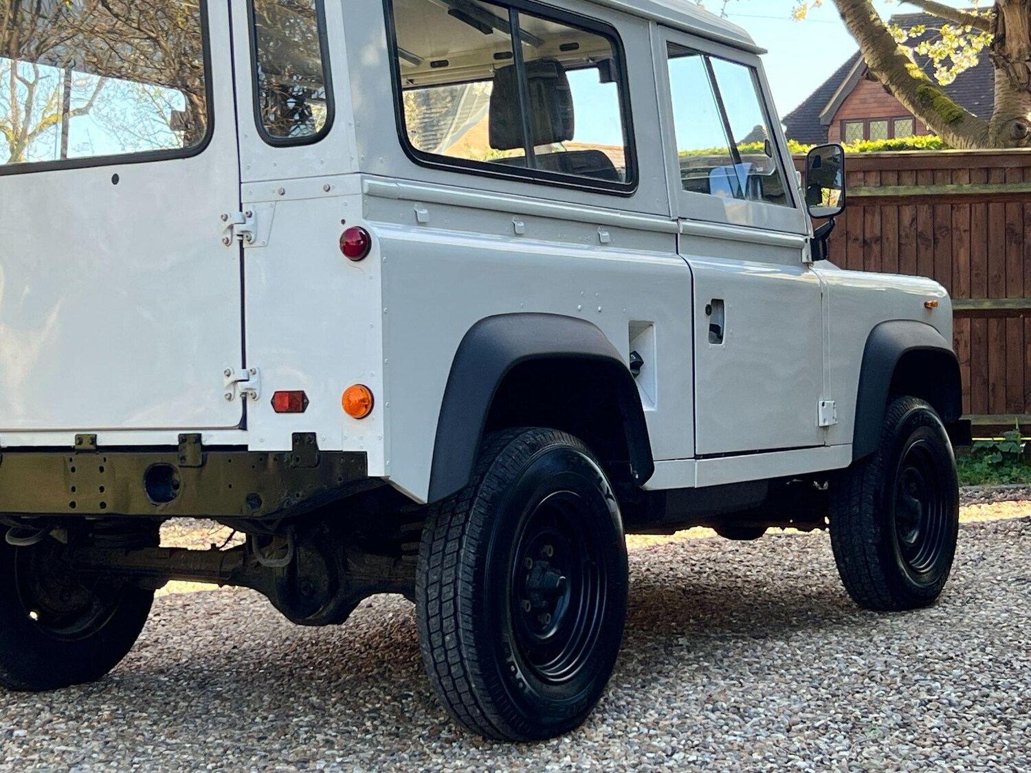Used Land Rover Defender 90 for sale - 78157130: Photo 7