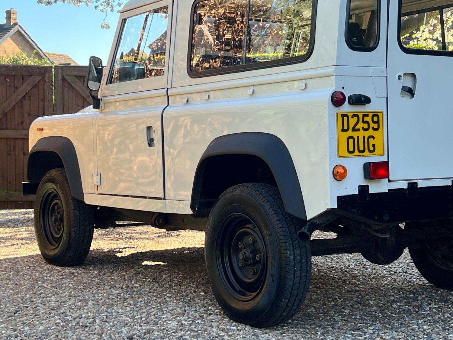 Used Land Rover Defender 90 for sale - 78157130: Photo 8