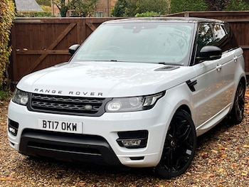 Used Land Rover Range Rover Sport 2017 for sale - 76995132: Photo