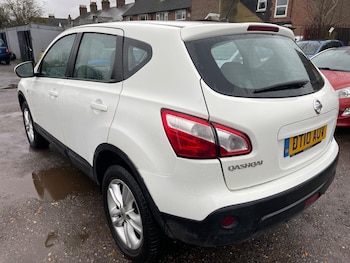 Used Nissan Qashqai 2010 for sale - 79248603: Photo
