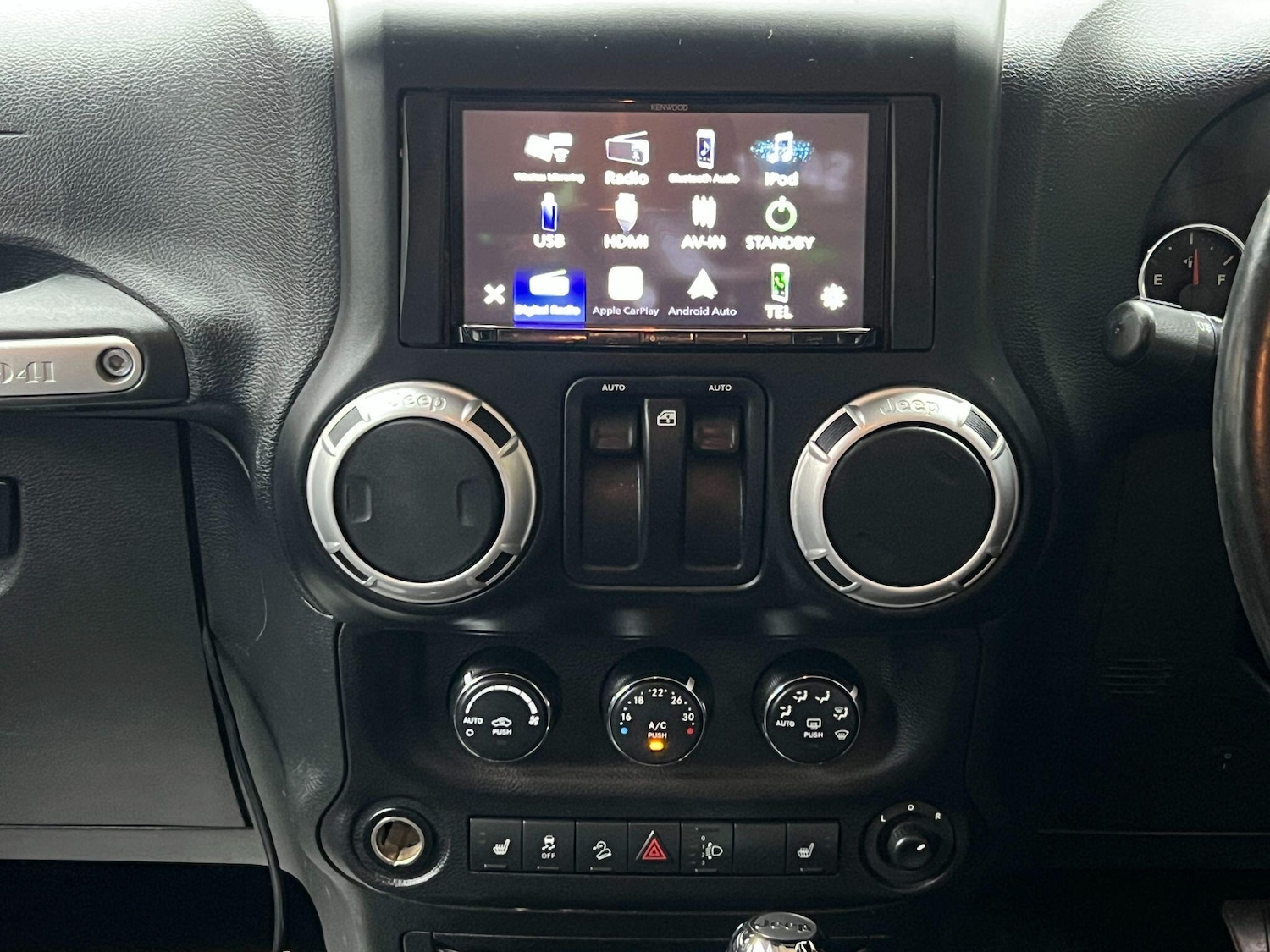 Used Jeep Wrangler 2015 for sale - 77166823: Photo 15