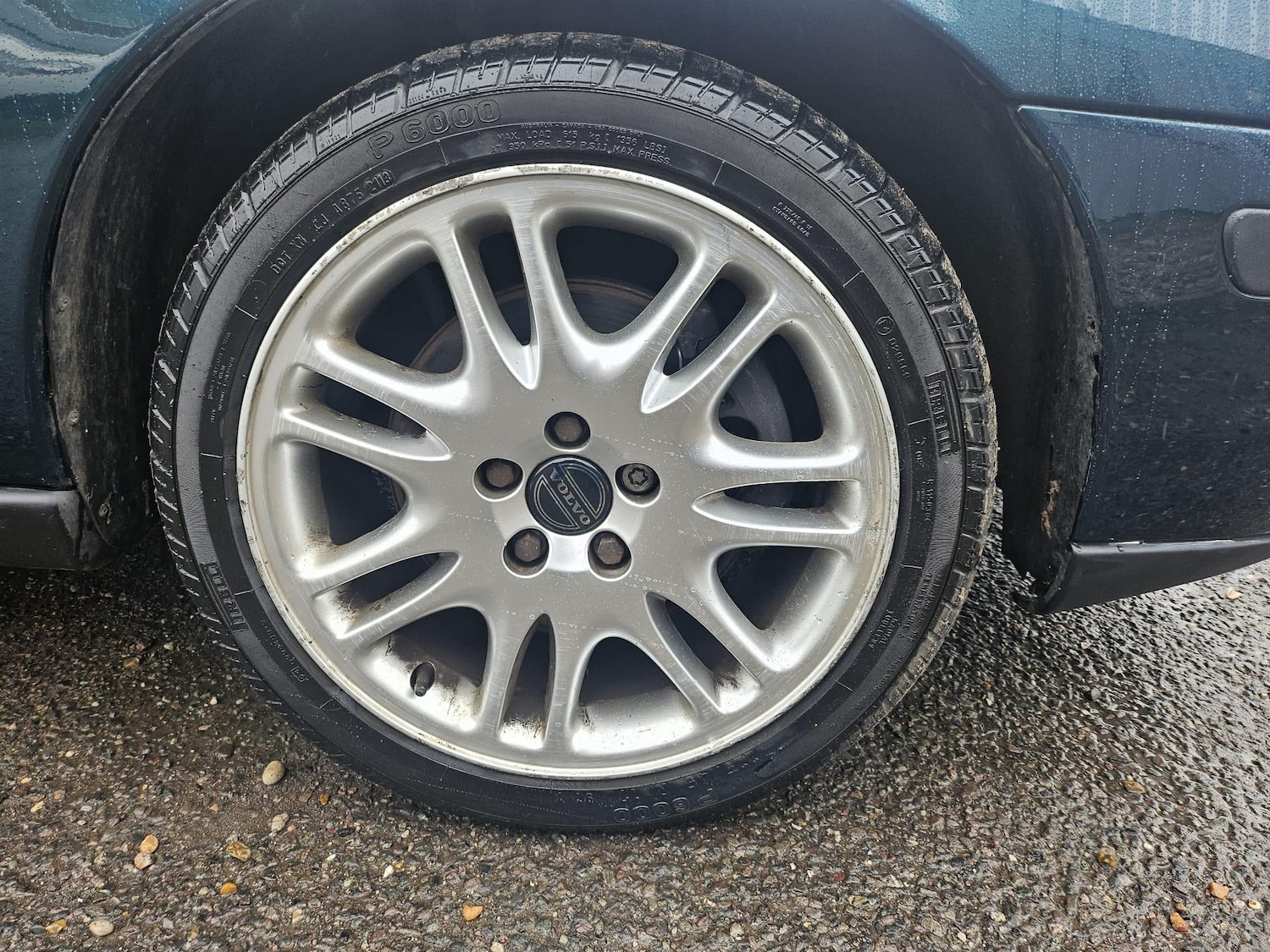 Used Volvo V70 2004 for sale - 76409145: Photo 16