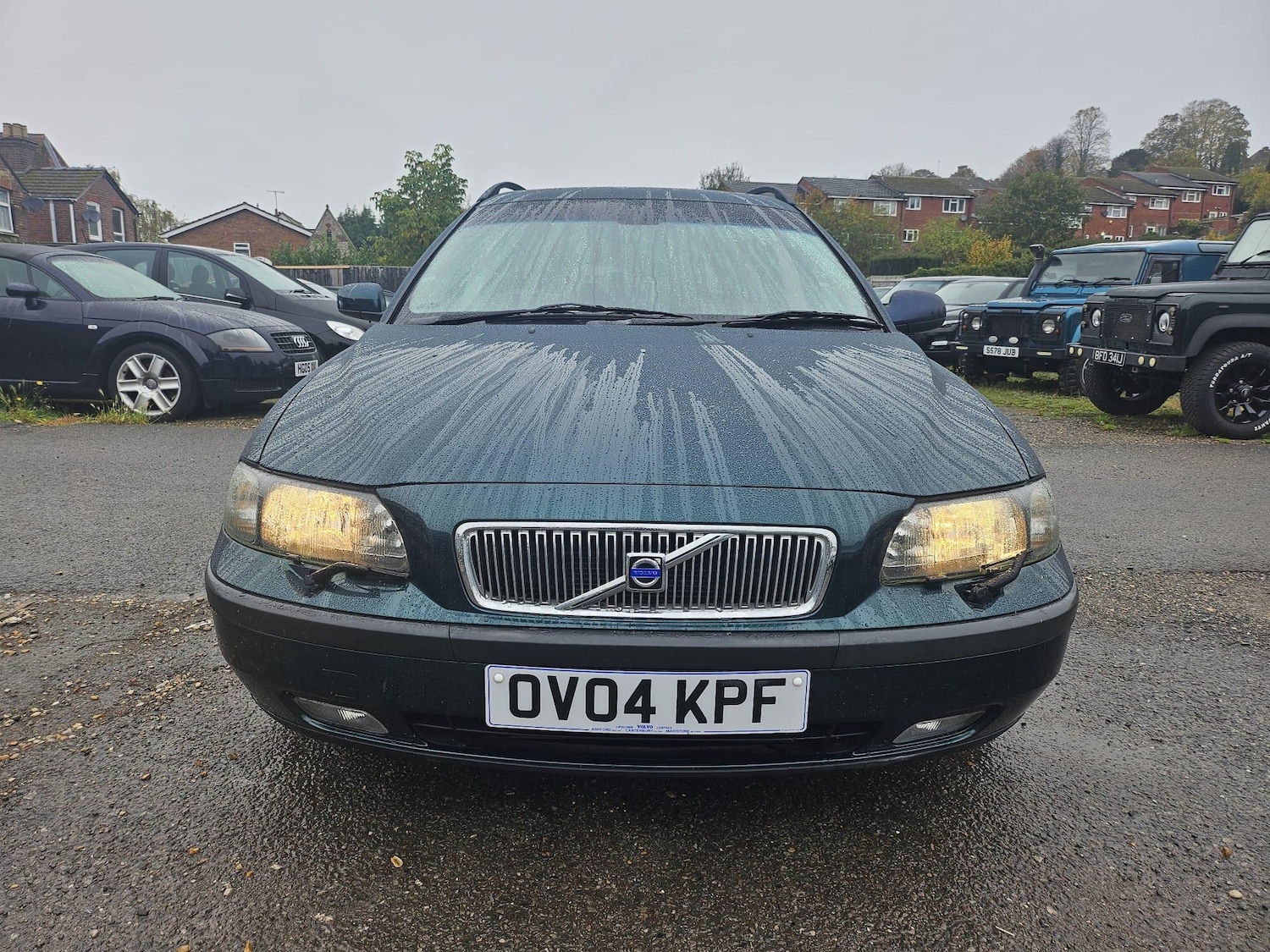 Used Volvo V70 2004 for sale - 76409145: Photo 2