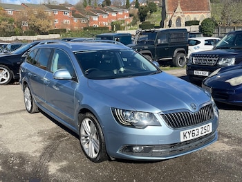 2013 (63) - 2.0 TDI Elegance DSG 4WD Euro 5 (s/s) 5dr